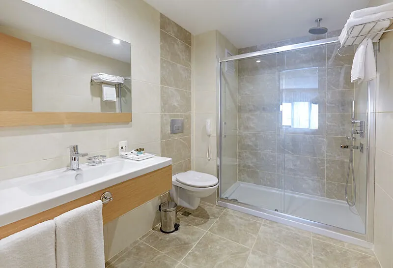 Kordon Hotel Pasaport İzmir 4*,  Turkije